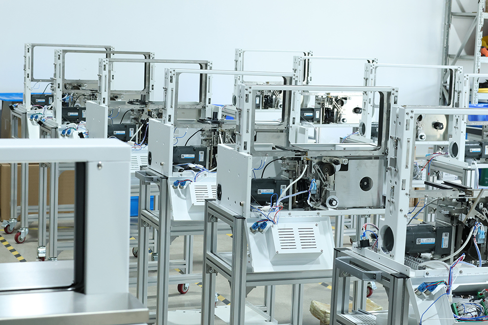 機(jī)器生產(chǎn)車間